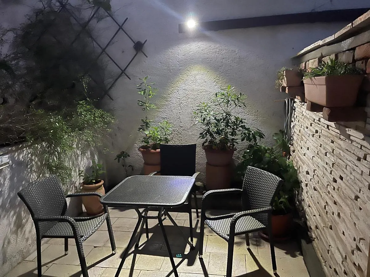 Studio Apartment Laura Punat 0*,